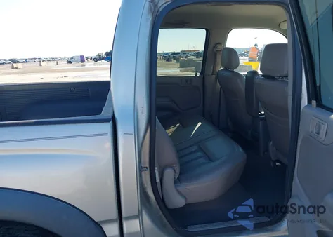 2002 Toyota Tacoma Prerunner V6 из США, поврежденный, VIN 5TEGN92N42Z044583